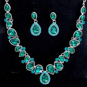 Atina méregzöld színű gyönyörű bizsu alkalmi kristály nyaklánc szett