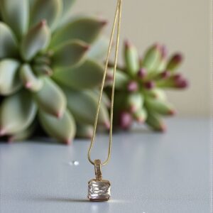 Lima arany színű köves xuping nyaklánc