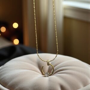 Martina arany színű köves nemesacél nyaklánc